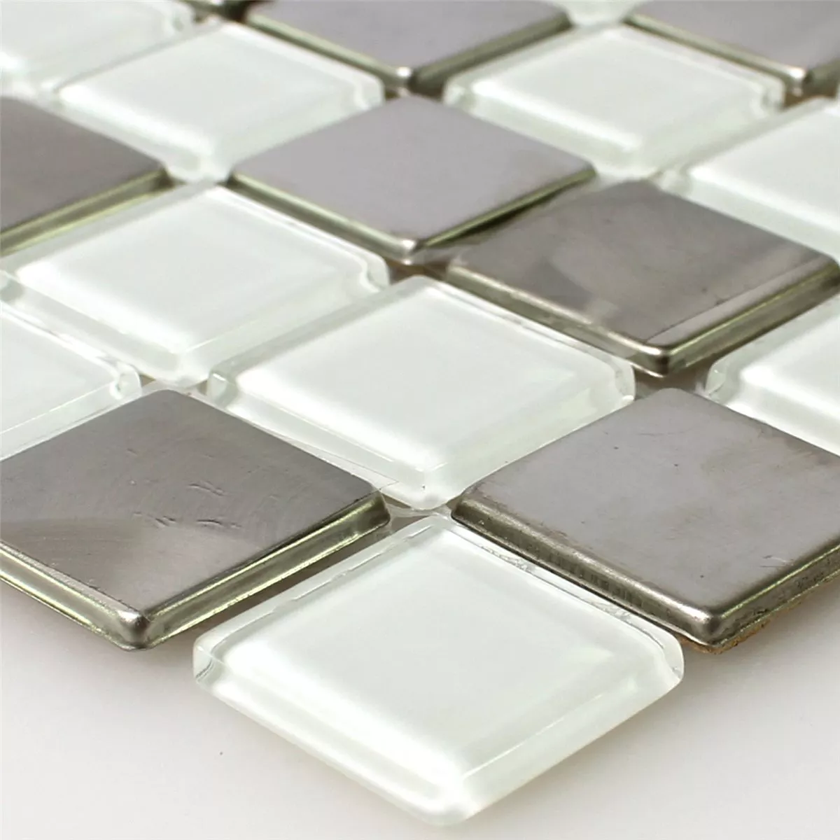 Sample Mozaïektegel Roestvrij Staal Glas Wit Zilver Mix