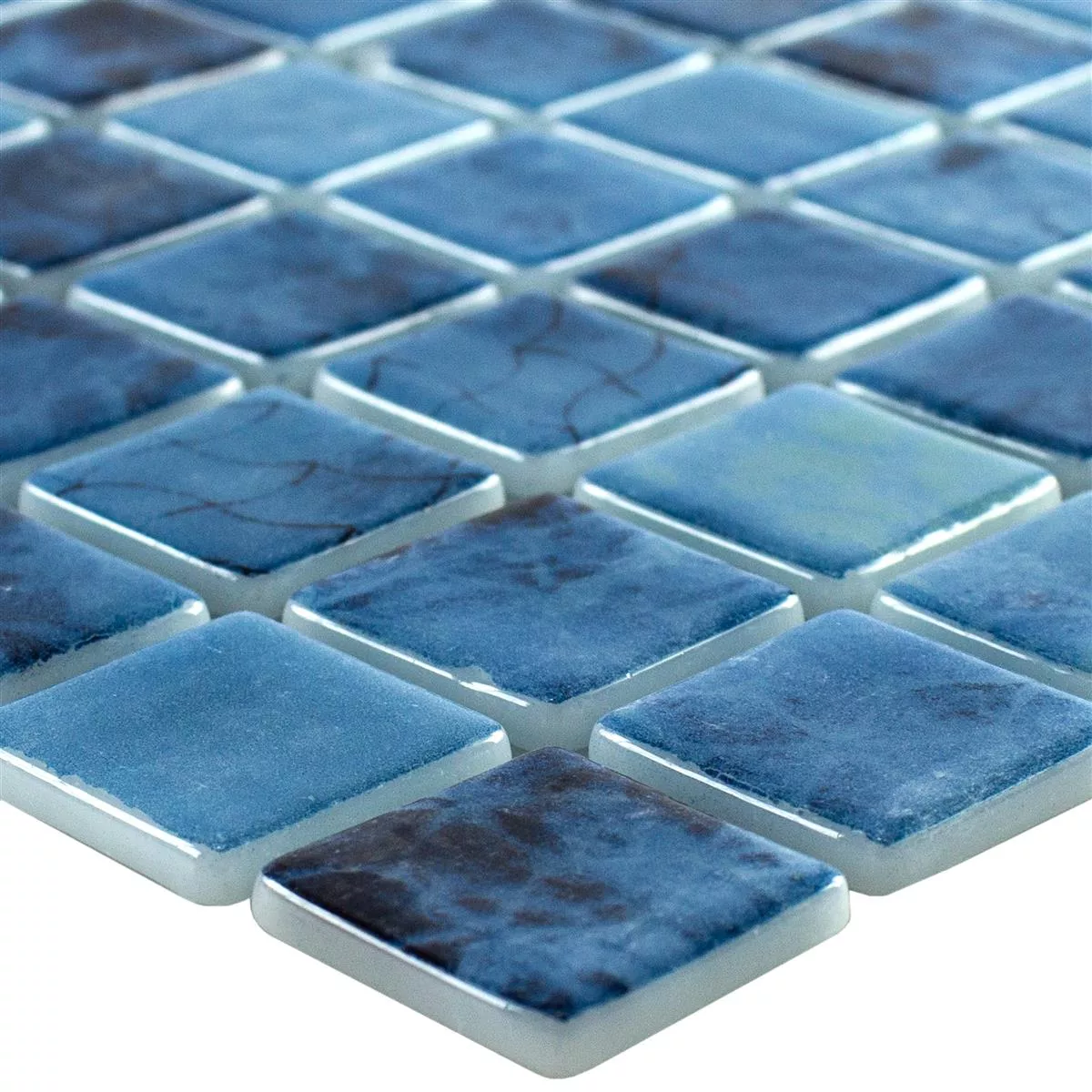 Mosaïque verre pour piscine Baltic Bleu 25x25mm